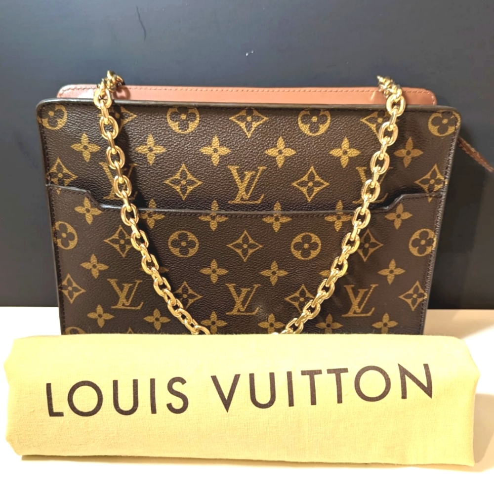 💎Authentic Louis Vuitton Homme Pochette Clutch monogram converted to crossbody - Picture 5 of 16